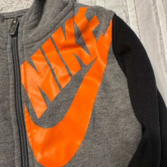 Nike zip up hoodie boys size 7 - Picture 2 of 7